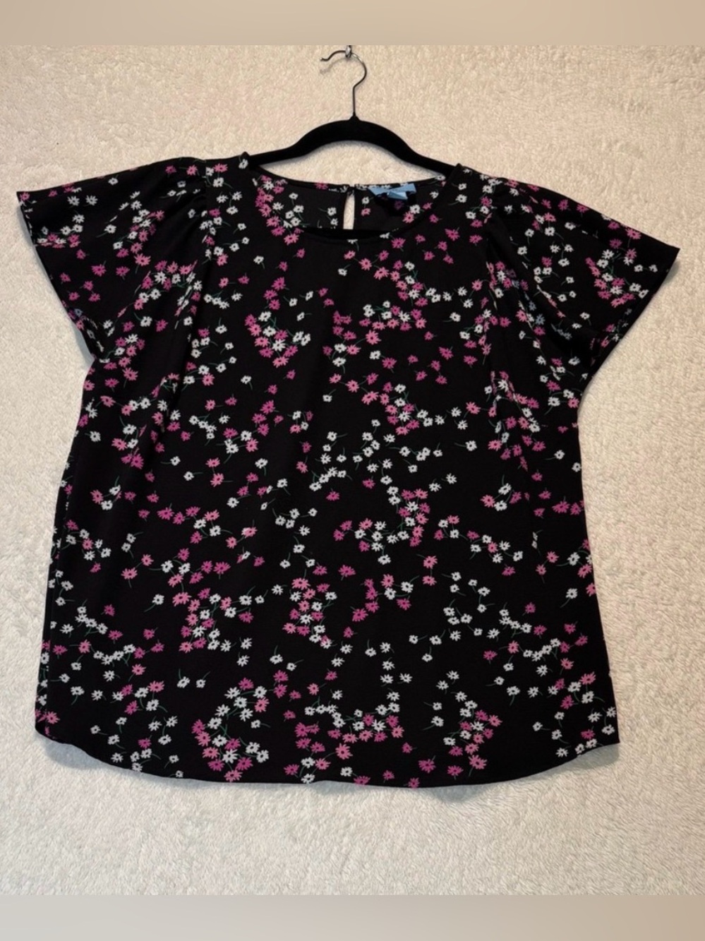 Cece Floral Flutter Sleeves Top Size Large